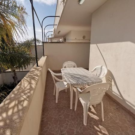Appartamento Ghirigoro 1 Torre San Giovanni Ugento Exterior foto