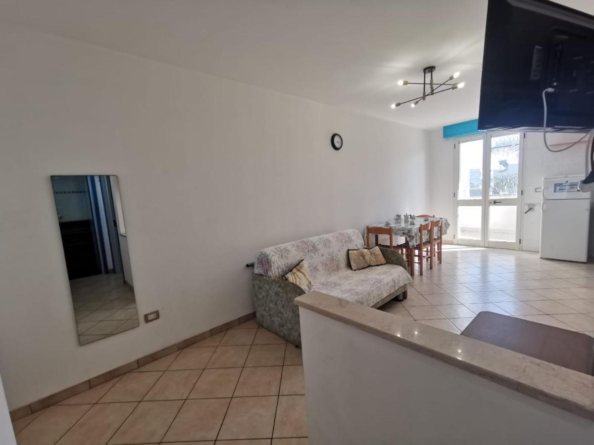 Appartamento Ghirigoro 1 Torre San Giovanni Ugento Exterior foto
